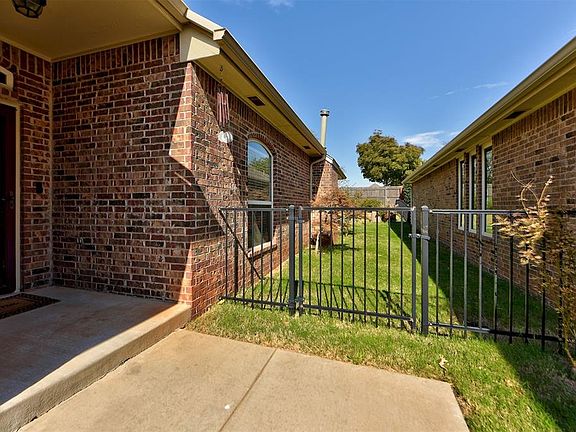 3rd image of 12600 N Rockwell Ave Unit 74