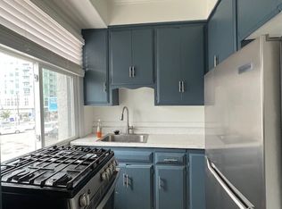00-319 Elm Ave #201, Long Beach, CA 90802