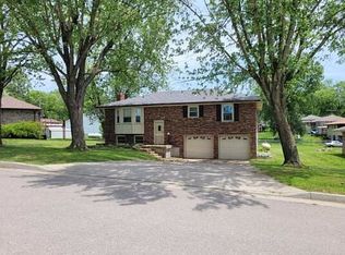 3449 Horseshoe Rd, Jefferson City, MO 65109