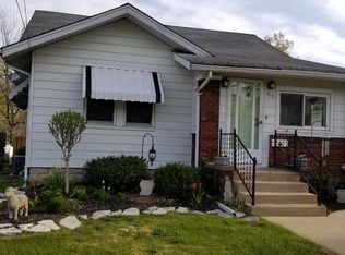 214 W Elm St, Alton, IL 62002