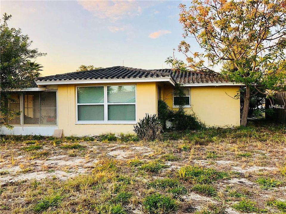 2nd image of 7918 Tropicana Dr
