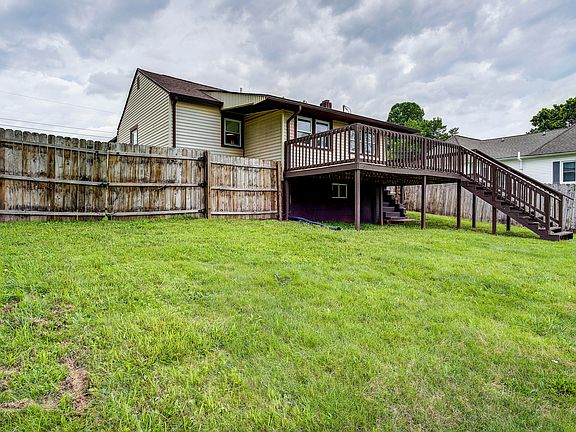 5th image of 242 Jonesboro Dr