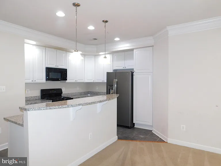 937 Hidden Marsh St — Photo 9