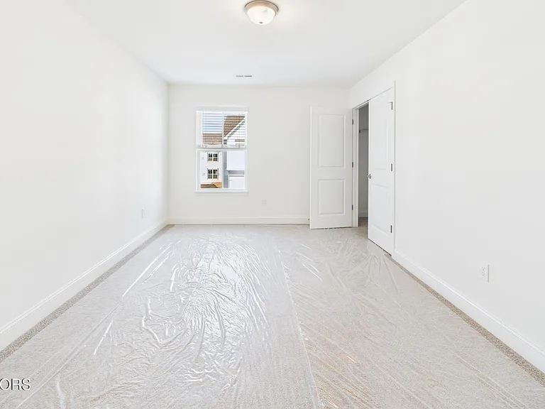 1729 Lateglow Way — Photo 44