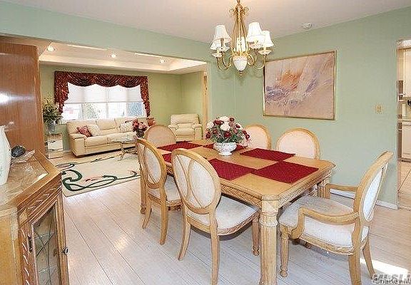 5th image of 46 Marian Ln