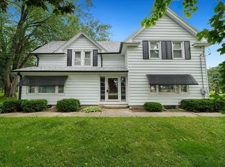 8540 Manchester Rd, Capron, IL 61012