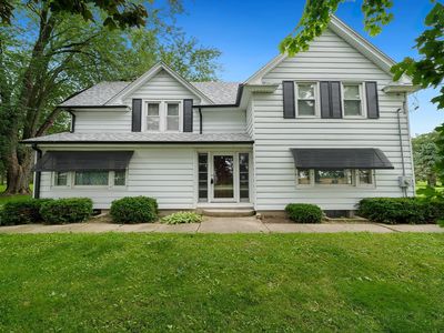 8540 Manchester Rd, Capron, IL, 61012