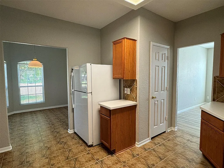 19543 Clevera Walk Ln — Photo 12