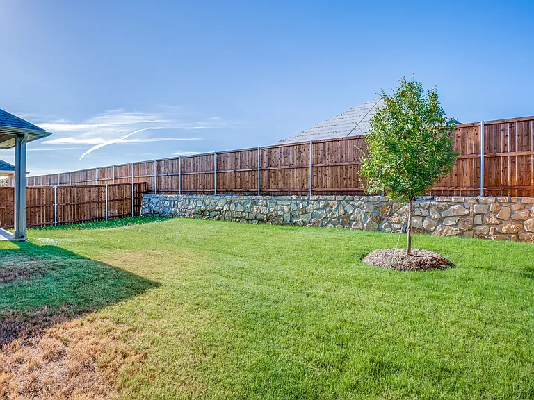 13140 Mizell Ln — Photo 24