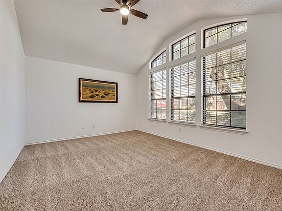 5th image of 4102 Autumn Ridge Ct