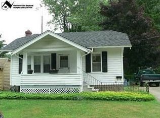 702 Grove St, Conneaut, OH 44030