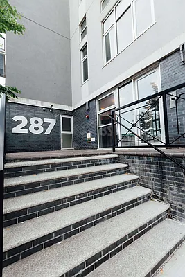 Rented by Nooklyn NYC LLC | media 30