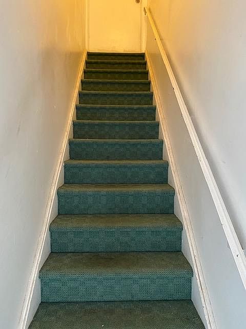 1st image of 26 Alexander Ave #2
