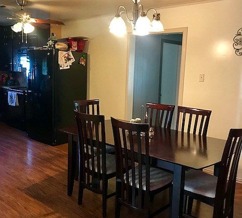 4th image of 1106 E 22nd St