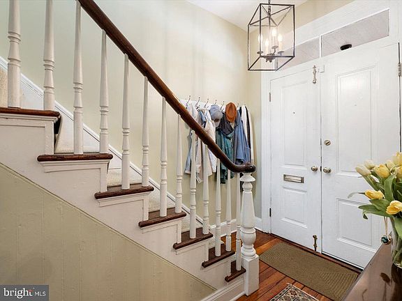 5th image of 305 N 28th St