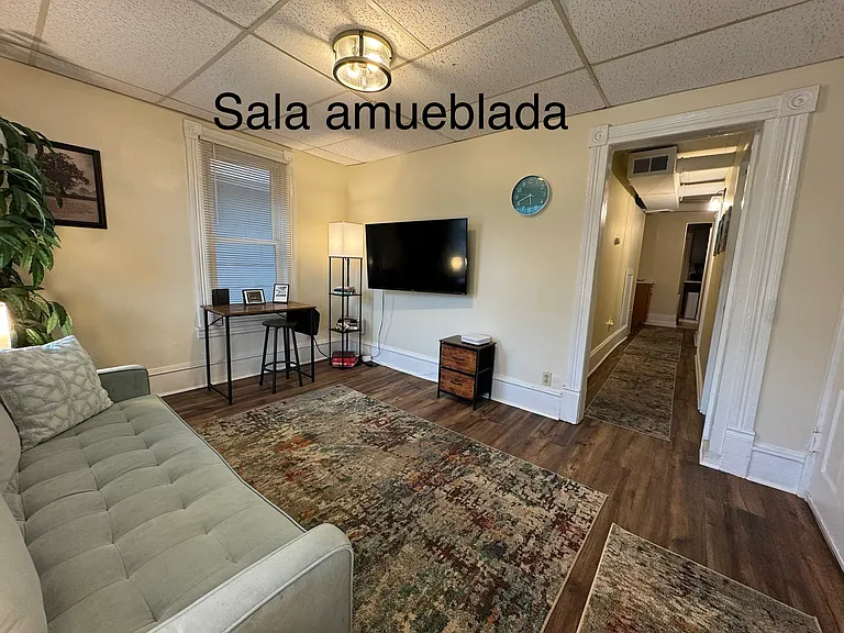 16th Ave NE — Photo 4