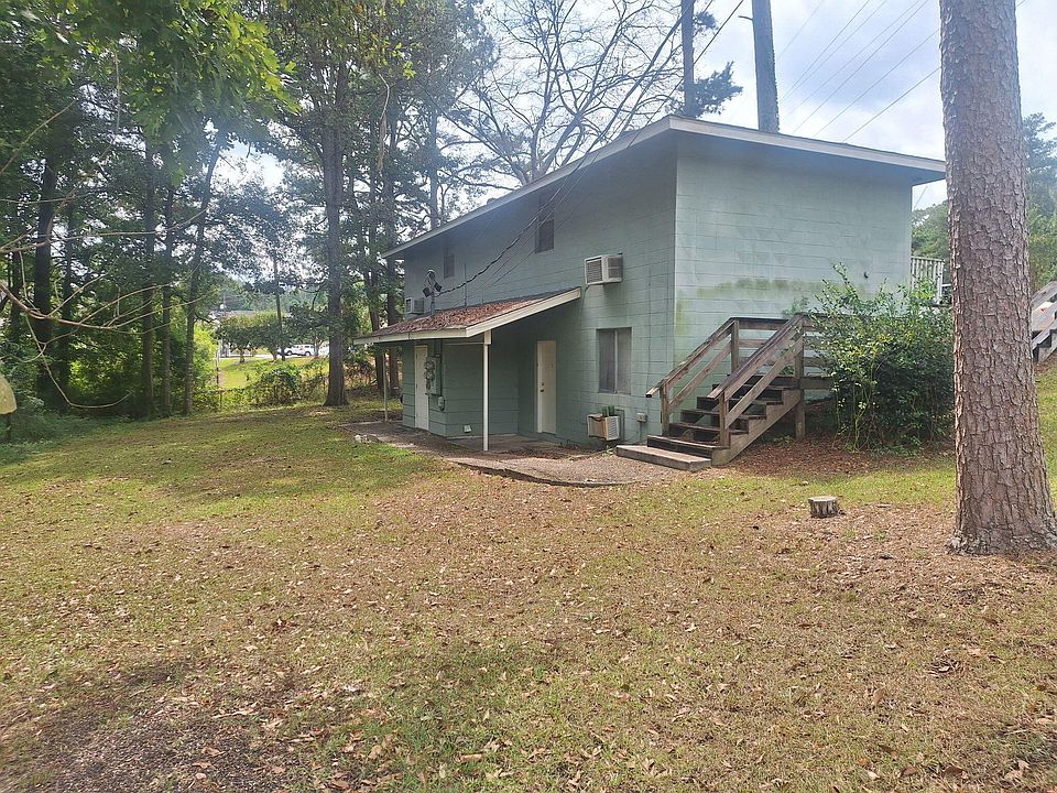 2nd image of 3608 Campbell Dr
