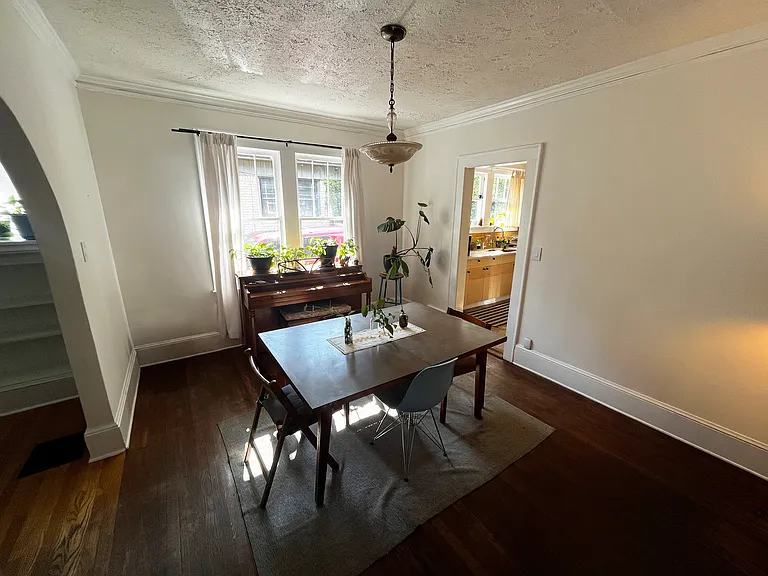 997 Katherwood Dr SW — Photo 4
