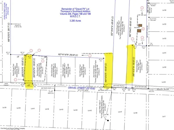Gravel St, Waxahachie, TX 75165