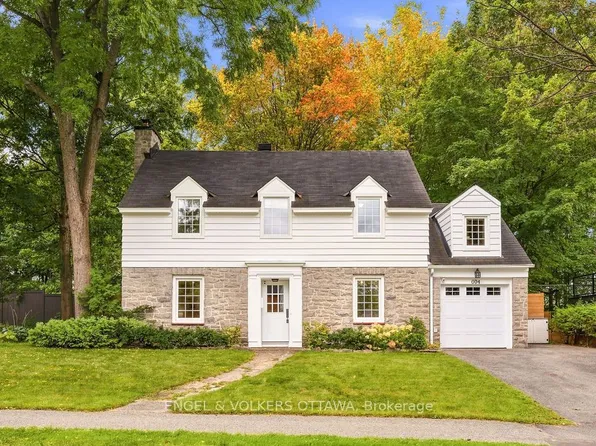 694 Island Park Dr, Ottawa, ON K1Y 0B7