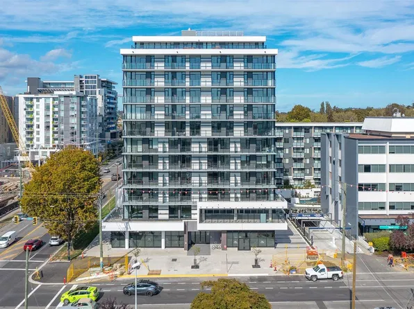 1100 Yates St #1010, Victoria, BC V8V 3M8
