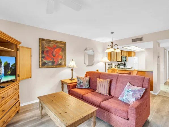 600 Neapolitan Way, Naples, FL