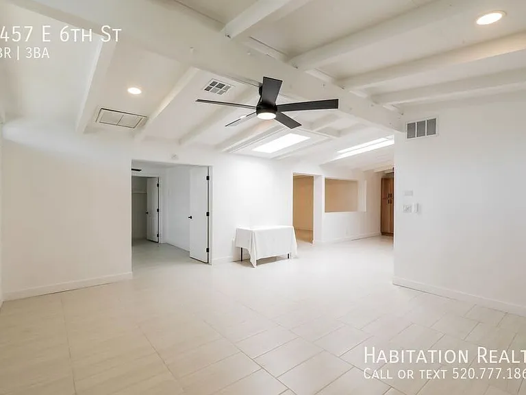 5457 E 6th St — Photo 5
