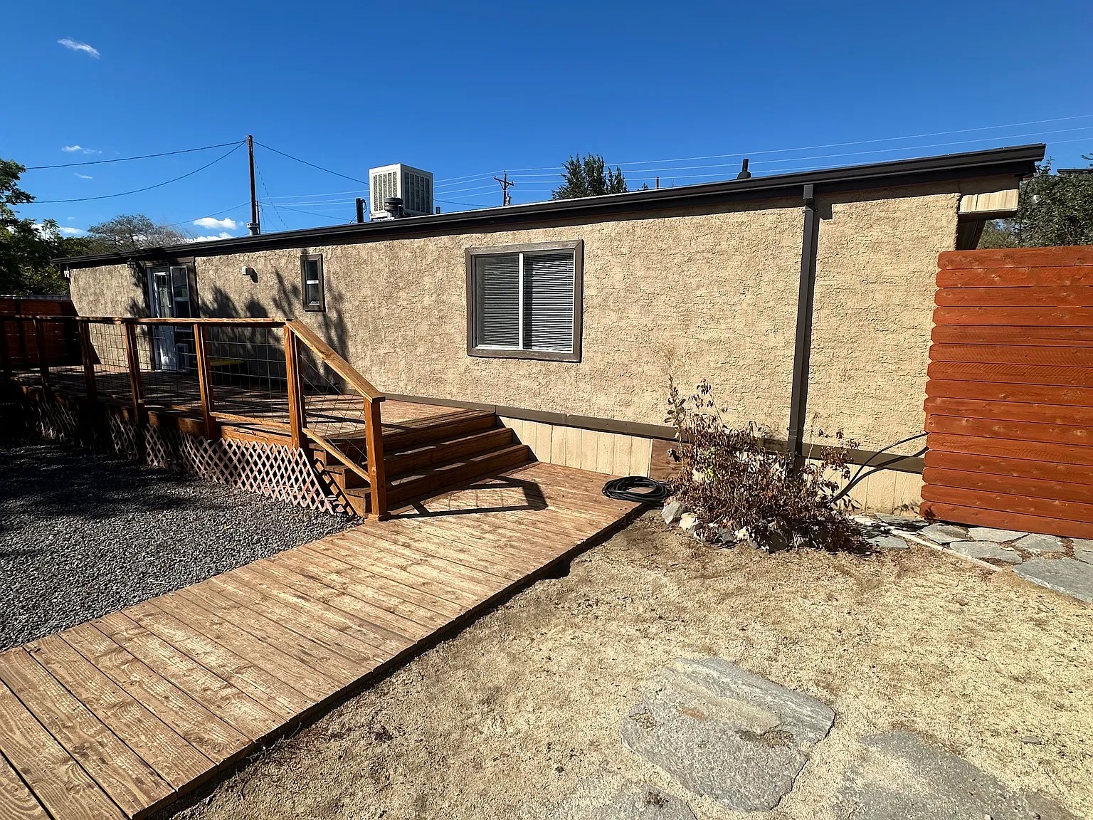 3 bed, 1344 sqft, $2,300 — Photo 2