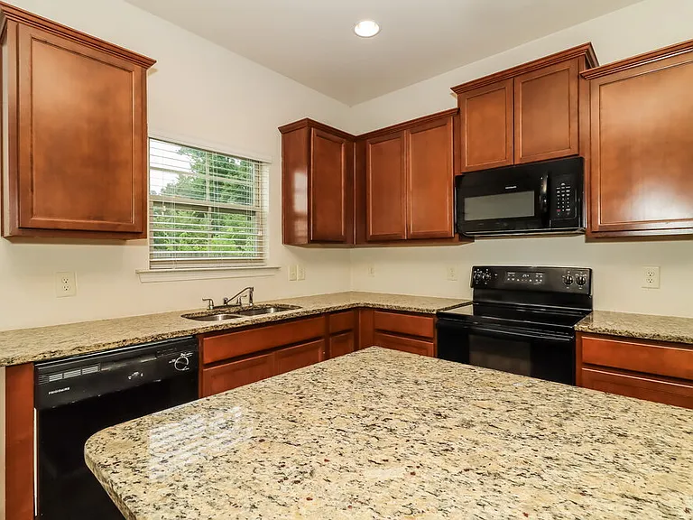17 Jackson Row NW — Photo 9