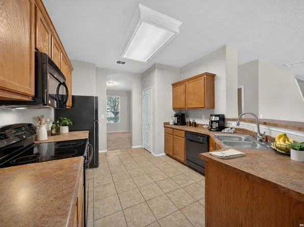 5706 Sendero Spg, San Antonio, TX 78251