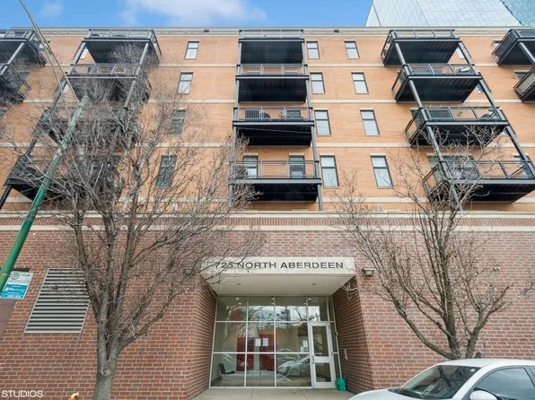 725 N Aberdeen St APT 602, Chicago, IL 60642