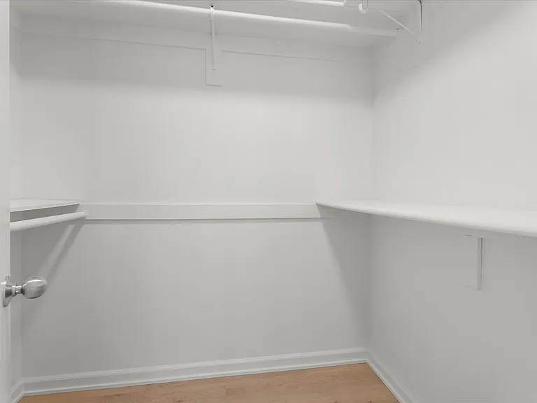 1403 Brockton Ave #1403 — Photo 18