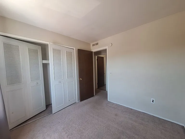 22649 Martin Rd — Photo 17