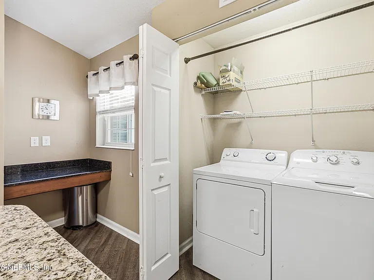 8733 Little Swift Cir #23D — Photo 17