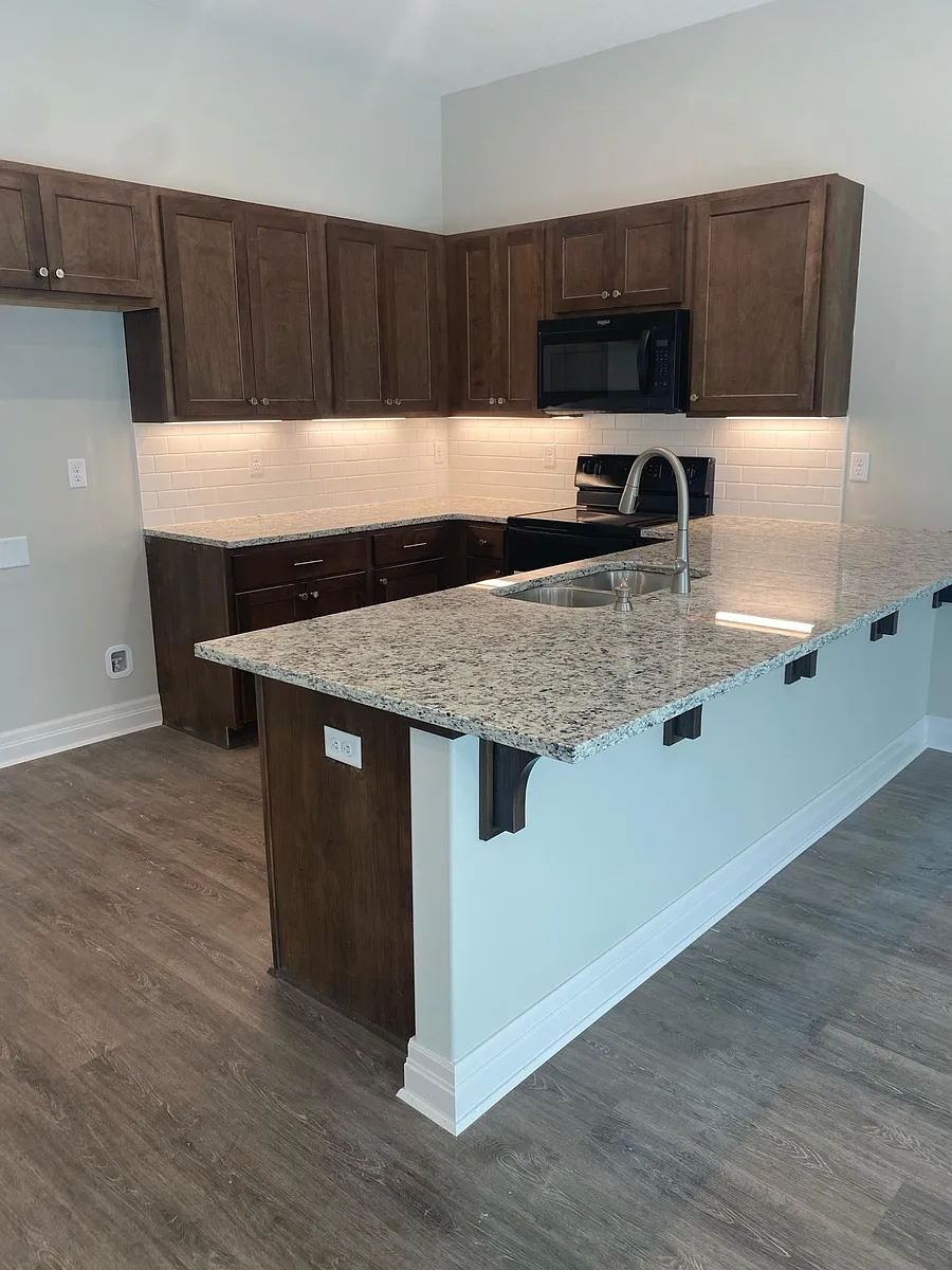 Kitchen - 9815 E Annabelle Cir