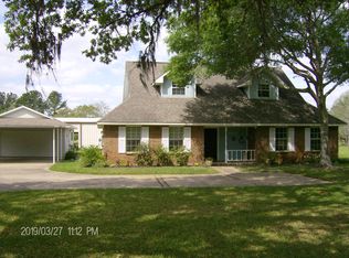 13450 W Brazos Bend Dr, Needville, TX 77461