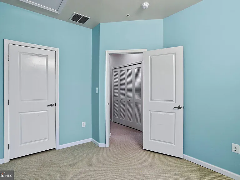 8079 Locust Mill St — Photo 28