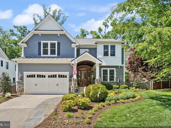 121 Tapawingo Rd SW, Vienna, VA 22180