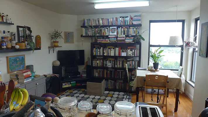 Rented by Compass | media 13