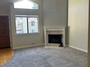 2865 S Bascom Ave APT 906, Campbell, CA 95008