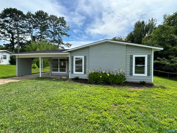 2133 Griffith Dr NW, Huntsville, AL 35810