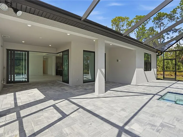 2148 Sequoia Ct — Photo 34