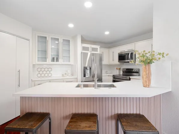 4545 Arizona St APT 302, San Diego, CA 92116