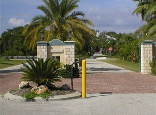 10219 Creekside Dr, Cape Haze, FL 33946