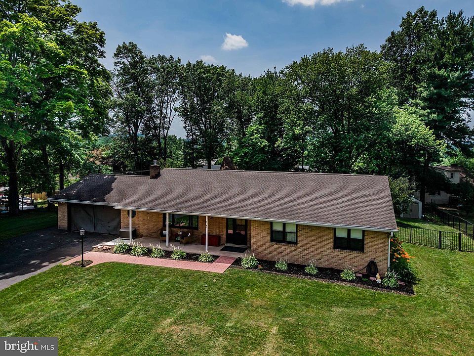 1st image of 45 Mulligan Dr