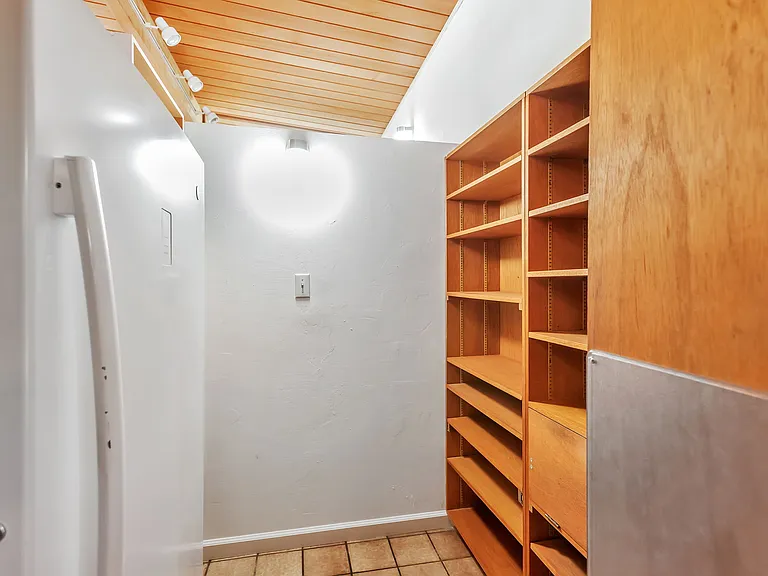 193 Ferne Ave — Photo 33