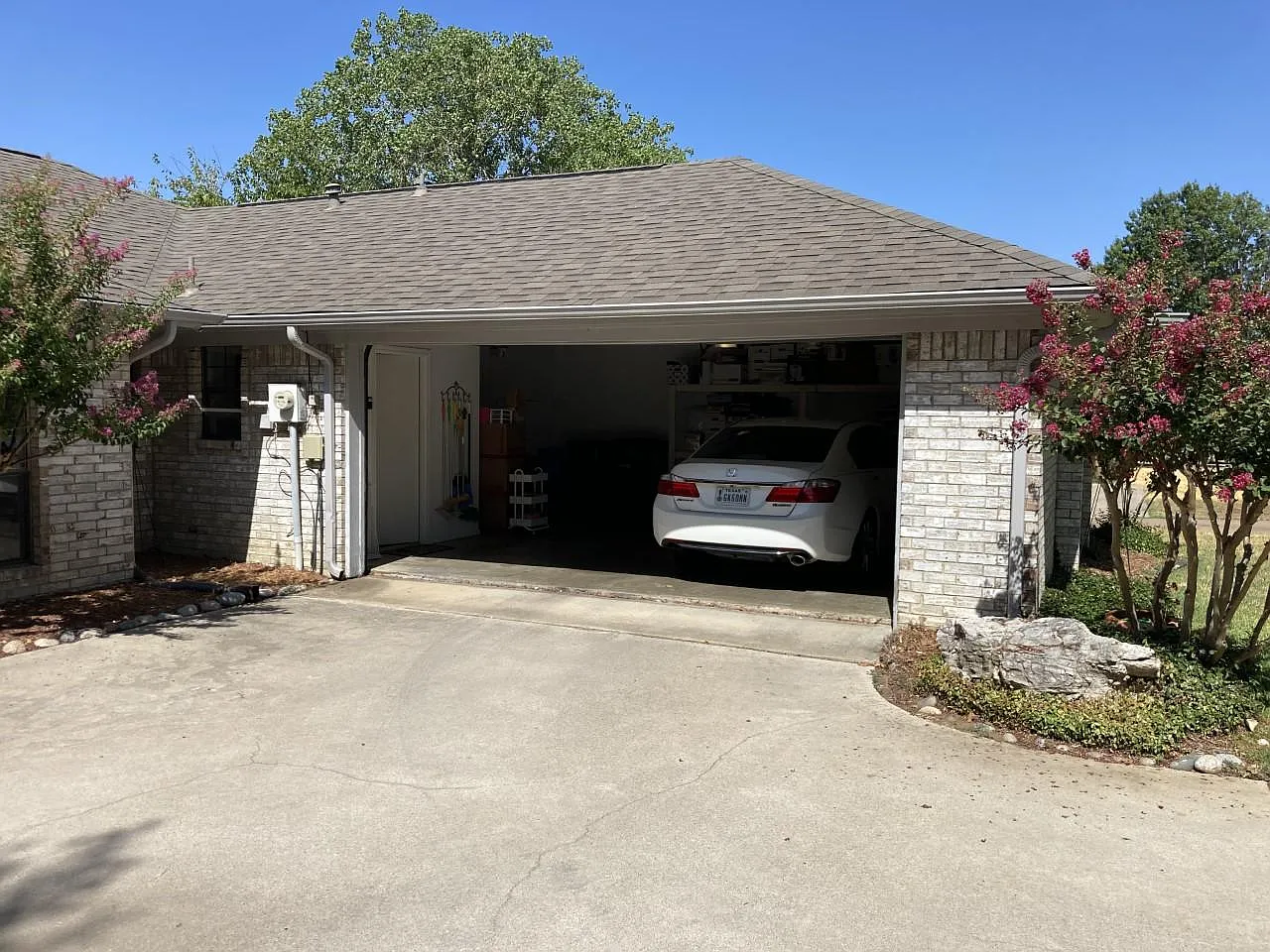 3 bed, 1814 sqft, $2,550 — Photo 4