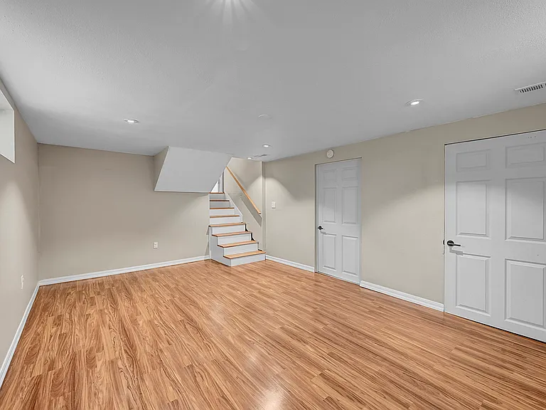6260 Teller St — Photo 26