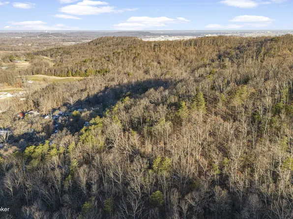 2708 Granger Rd, Fairdale, KY 40118