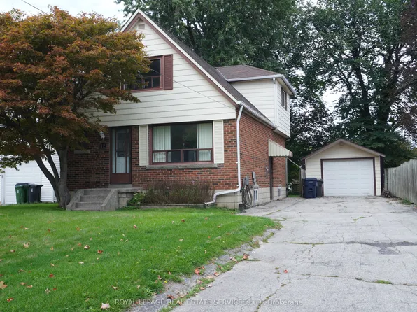 12 Coniston Rd, Toronto, ON M1L 2J7